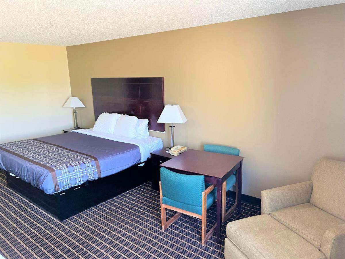 Designer Inn And Suites Toledo Exteriér fotografie