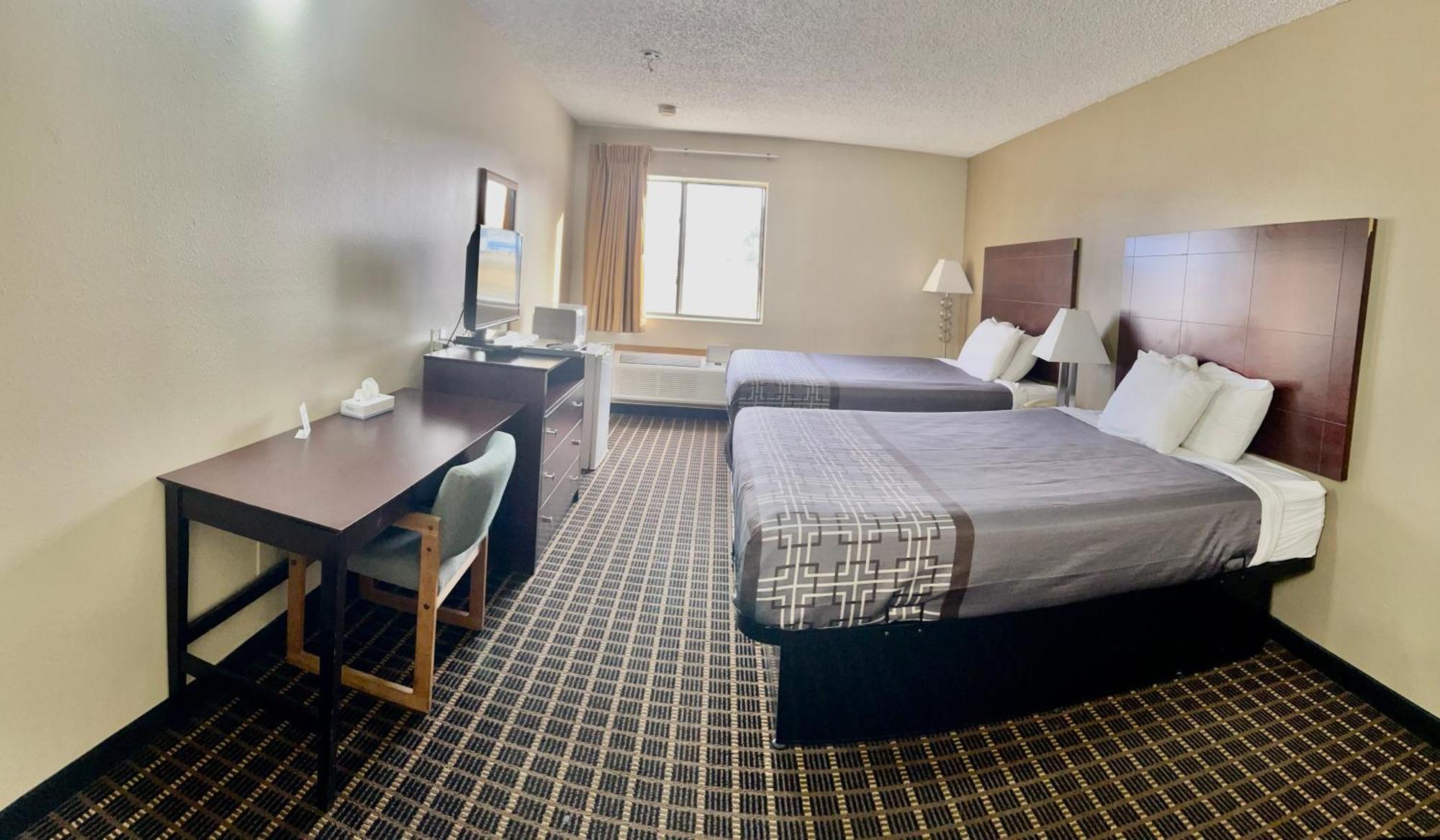 Designer Inn And Suites Toledo Exteriér fotografie